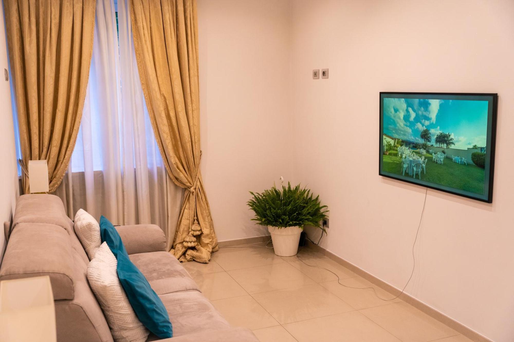 Moderno Alloggio A Roma Centro Dış mekan fotoğraf